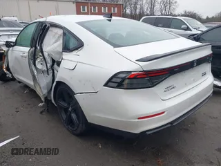 2025 Honda Accord Sport-L with VIN 1HGCY2F72SA008234, listed as a IAAI auction lot 41727980 with Not provided miles and . Bid and sale history available at DreamBid. Image 3.