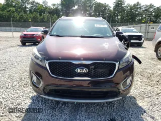 2016 Kia Sorento EX z VIN 5XYPH4A16GG032817, wystawiony jako Copart lot #61597135 z przebiegiem 90 911 mil mil oraz Szkoda całkowita • Salvage title. Historia ofert i sprzedaży dostępna na DreamBid. Obrazek 5.