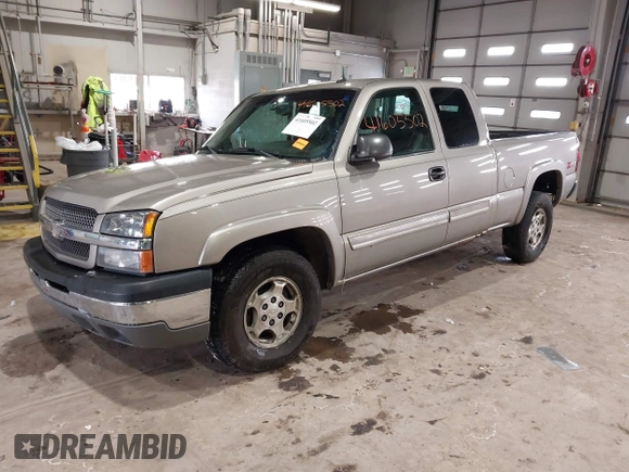 2003 Chevrolet Silverado 1500 with VIN 2GCEK19T731165314, listed as a IAAI auction lot 41605502 with 152,310 mi miles. Bid and sale history available at carsss.com. Image 18.