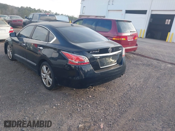 2015 Nissan Altima SL z VIN 1N4BL3AP5FC181624, wystawiony jako IAAI lot #41638335 z przebiegiem 104 396 mil mil oraz . Historia ofert i sprzedaży dostępna na DreamBid. Obrazek 3.