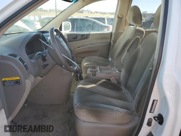 2007 Kia Sedona LX with VIN KNDMB233776123024, listed as a Copart auction lot 43952805 with 201,452 mi miles and Clean Title. Bid and sale history available at carsss.com. Image 7.