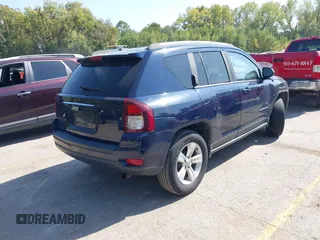 2014 Jeep Compass Sport with VIN 1C4NJCBB0ED660610, listed as a IAAI auction lot 40506737 with 209,670 mi miles. Bid and sale history available at carsss.com. Image 4.