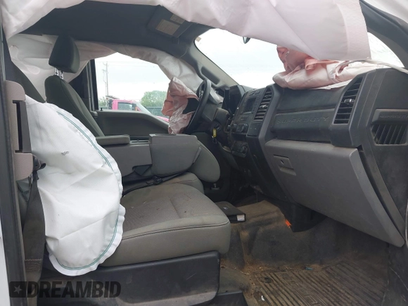 2020 Ford F-250 XL с VIN 1FT7X2B66LED41286, выставлен на аукционе IAAI как лот 42108623 с пробегом Не указан миль и . История ставок и продаж доступна на DreamBid. Изображение 5.