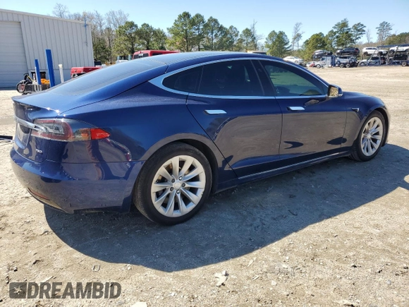 2016 Tesla Model S 90D z VIN 5YJSA1E27GF172611, wystawiony jako Copart lot #49434005 z przebiegiem 175 665 mil mil oraz Szkoda całkowita • Salvage title. Historia ofert i sprzedaży dostępna na DreamBid. Obrazek 3.