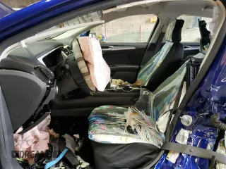 2016 Ford Fusion SE z VIN 3FA6P0H73GR191887, wystawiony jako Copart lot #63478345 z przebiegiem Nie podano mil oraz Szkoda całkowita • Salvage title. Historia ofert i sprzedaży dostępna na DreamBid. Obrazek 7.
