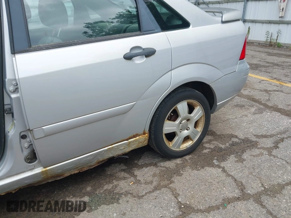 2006 Ford Focus S with VIN 1FAHP34N36W225465, listed as a IAAI auction lot 42670539 with 155,694 mi miles and . Bid and sale history available at DreamBid. Image 6.