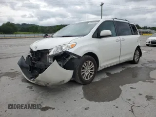 2016 Toyota Sienna XLE с VIN 5TDYK3DC5GS733512, выставлен на аукционе Copart как лот 58662295 с пробегом 158 879 миль миль и Списание • Salvage title. История ставок и продаж доступна на DreamBid. Изображение 1.