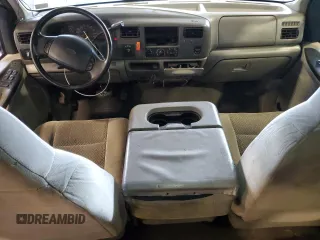 2001 Ford F-250 XL with VIN 1FTNW21F21EB83957, listed as a Copart auction lot 61602715 with 205,738 mi miles and Salvage title. Bid and sale history available at DreamBid. Image 8.