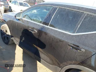 2021 Volvo XC40 Inscription с VIN YV4162UL6M2510721, выставлен на аукционе IAAI как лот 41646373 с пробегом 39 370 миль миль и . История ставок и продаж доступна на DreamBid. Изображение 15.