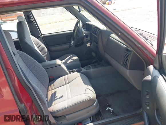 1998 Jeep Cherokee Sport with VIN 1J4FJ68SXWL164891, listed as a IAAI auction lot 42814173 with 162,986 mi miles and . Bid and sale history available at DreamBid. Image 5.