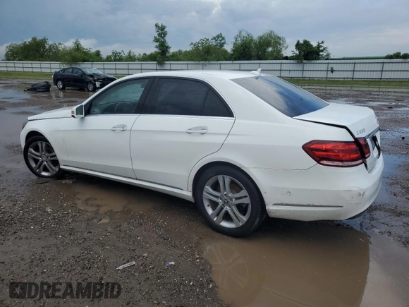 2014 Mercedes-Benz E 350 Sport with VIN WDDHF5KB8EA865027, listed as a Copart auction lot 53482265 with 166,648 mi miles and Salvage Title. Bid and sale history available at DreamBid. Image 2.