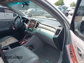 2005 Toyota Highlander z VIN JTEEP21A750118148, wystawiony jako IAAI lot #42489518 z przebiegiem 170 336 mil mil oraz . Historia ofert i sprzedaży dostępna na DreamBid. Obrazek 5.