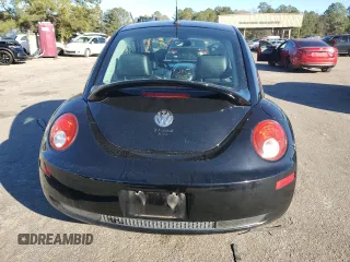 2008 Volkswagen New Beetle Coupe S with VIN 3VWPW31C58M515878, listed as a Copart auction lot 88036685 with 0 mi miles and Salvage Title. Bid and sale history available at carsss.com. Image 6.