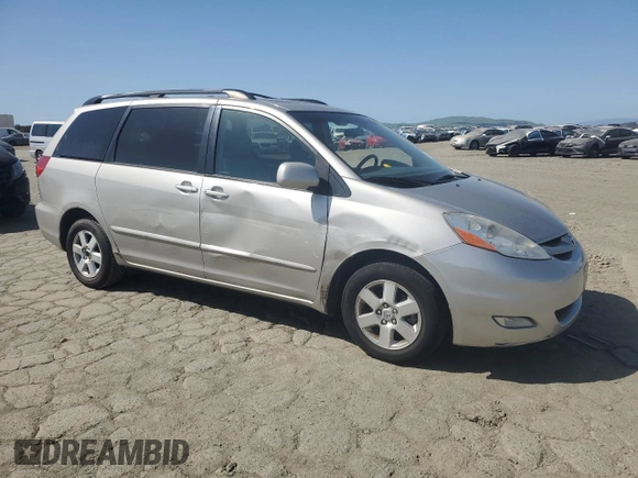2008 Toyota Sienna XLE with VIN 5TDZK22C18S125019, listed as a Copart auction lot 52600125 with 117,043 mi miles and Salvage Title. Bid and sale history available at carsss.com. Image 4.