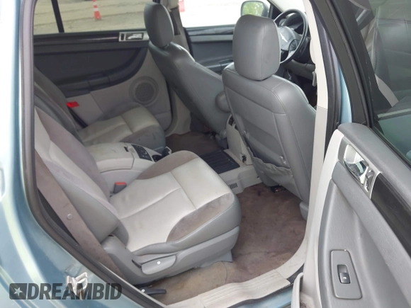 2008 Chrysler Pacifica Touring with VIN 2A8GM68X28R634539, listed as a IAAI auction lot 42300301 with 113,621 mi miles and . Bid and sale history available at DreamBid. Image 8.