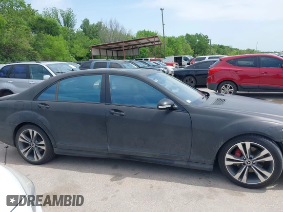 2008 Mercedes-Benz S 550 with VIN WDDNG71X88A214557, listed as a IAAI auction lot 42025575 with 181,083 mi miles and . Bid and sale history available at DreamBid. Image 13.