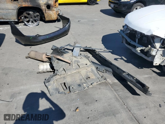 2015 Toyota Prius Four z VIN JTDKN3DU8F0454076, wystawiony jako Copart lot #64856235 z przebiegiem 161 078 mil mil oraz Szkoda całkowita • Salvage title. Historia ofert i sprzedaży dostępna na DreamBid. Obrazek 12.