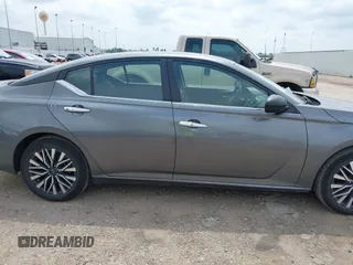 2024 Nissan Altima SV with VIN 1N4BL4DV2RN313022, listed as a IAAI auction lot 42431572 with 40,410 mi miles and . Bid and sale history available at DreamBid. Image 14.