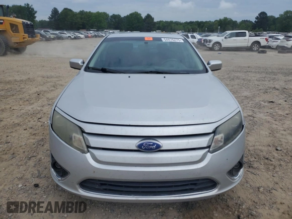 2012 Ford Fusion SE z VIN 3FAHP0HA6CR267682, wystawiony jako Copart lot #54476275 z przebiegiem 250 956 mil mil oraz Szkoda całkowita • Salvage title. Historia ofert i sprzedaży dostępna na DreamBid. Obrazek 5.