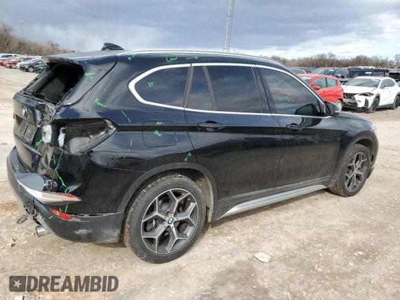 2018 BMW X1 xDrive28i with VIN WBXHT3C32J5L28030, listed as a Copart auction lot 47087415 with 100,708 mi miles and Salvage Title. Bid and sale history available at carsss.com. Image 3.