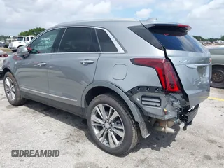 2025 Cadillac XT5 FWD Premium Luxury with VIN 1GYKNCRS4SZ120666, listed as a IAAI auction lot 41958229 with 10,246 mi miles and . Bid and sale history available at DreamBid. Image 3.