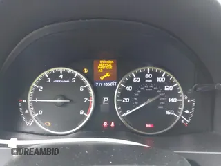 2013 Acura RDX with VIN 5J8TB3H31DL013840, listed as a IAAI auction lot 42027621 with 135,201 mi miles and . Bid and sale history available at carsss.com. Image 7.
