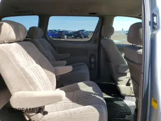2003 Toyota Sienna LE with VIN 4T3ZF13C03U536285, listed as a Copart auction lot 51961005 with 359,820 mi miles and Salvage Title. Bid and sale history available at carsss.com. Image 11.