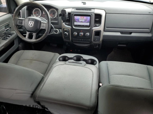 2015 Ram 1500 SLT z VIN 1C6RR6GG6FS623131, wystawiony jako Copart lot #46081685 z przebiegiem 161 376 mil mil oraz Szkoda całkowita • Salvage title. Historia ofert i sprzedaży dostępna na DreamBid. Obrazek 8.