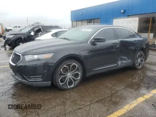 2013 Ford Taurus SHO z VIN 1FAHP2KT9DG155683, wystawiony jako Copart lot #55686075 z przebiegiem 180 283 mil mil oraz Czysty tytuł • Clean title. Historia ofert i sprzedaży dostępna na DreamBid. Obrazek 1.