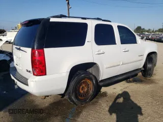 2007 GMC Yukon SLT with VIN 1GKFC13037R170429, listed as a Copart auction lot 68454074 with 0 mi miles and Salvage Title. Bid and sale history available at carsss.com. Image 3.