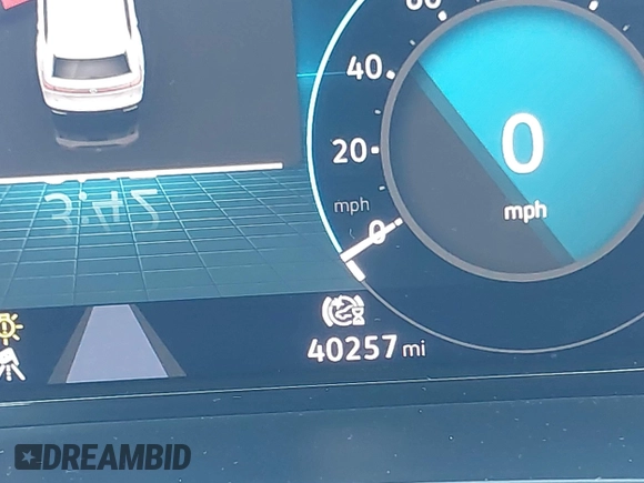 2024 Volkswagen Atlas SE with VIN 1V2HR2CA9RC531636, listed as a IAAI auction lot 42757784 with 40,257 mi miles and . Bid and sale history available at DreamBid. Image 16.