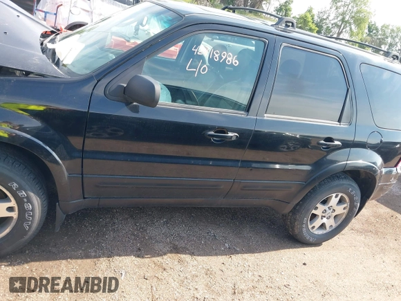 2005 Ford Escape Limited with VIN 1FMYU94175KB42352, listed as a IAAI auction lot 42418986 with 245,012 mi miles and . Bid and sale history available at DreamBid. Image 14.