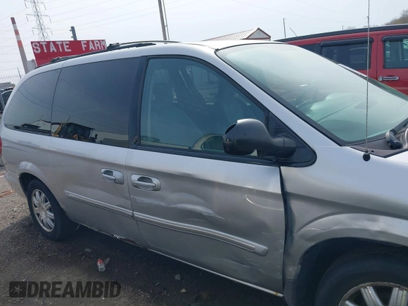 2006 Chrysler Town & Country Touring with VIN 2A4GP54L56R772868, listed as a IAAI auction lot 41935753 with 167,281 mi miles and . Bid and sale history available at DreamBid. Image 13.
