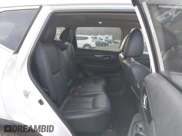 2014 Nissan Rogue SL with VIN 5N1AT2MV6EC853940, listed as a IAAI auction lot 41866987 with 88,192 mi miles. Bid and sale history available at carsss.com. Image 8.