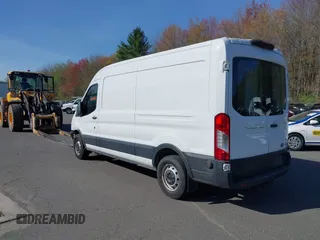 2019 Ford Transit with VIN 1FTYR2CM1KKA03886, listed as a IAAI auction lot 42060822 with 140,305 mi miles. Bid and sale history available at carsss.com. Image 3.