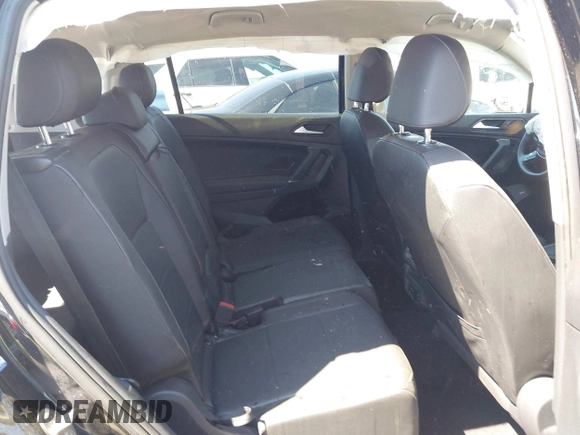2020 Volkswagen Tiguan SE with VIN 3VV3B7AX1LM139519, listed as a IAAI auction lot 41890276 with 147,303 mi miles and . Bid and sale history available at DreamBid. Image 8.