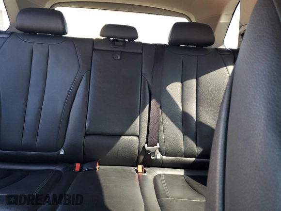 2014 BMW X5 xDrive35i z VIN 5UXKR0C50E0H23037, wystawiony jako Copart lot #56145725 z przebiegiem 82 955 mil mil oraz Szkody całkowita. Historia ofert i sprzedaży dostępna na DreamBid. Obrazek 10.