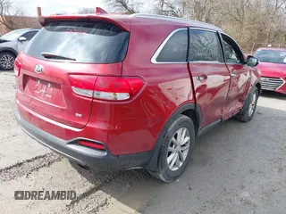 2018 Kia Sorento L with VIN 5XYPG4A36JG387725, listed as a IAAI auction lot 41676022 with 84,504 mi miles. Bid and sale history available at carsss.com. Image 4.
