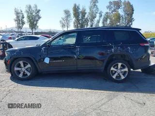 2022 Jeep Grand Cherokee Limited z VIN 1C4RJKBG9N8535377, wystawiony jako IAAI lot #41838532 z przebiegiem Nie podano mil oraz . Historia ofert i sprzedaży dostępna na DreamBid. Obrazek 14.