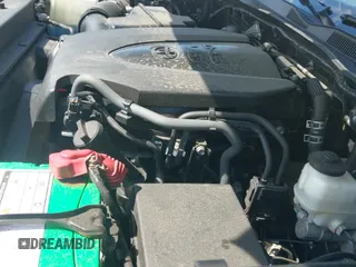 2019 Toyota Tacoma SR with VIN 3TMCZ5AN1KM235503, listed as a IAAI auction lot 43140444 with 82,338 mi miles and . Bid and sale history available at DreamBid. Image 19.