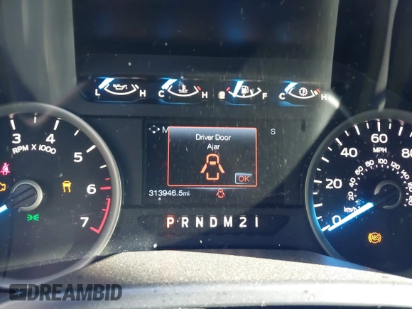 2015 Ford F-150 XL with VIN 1FTEW1CG5FKE20353, listed as a IAAI auction lot 41496649 with 313,946 mi miles and . Bid and sale history available at DreamBid. Image 7.