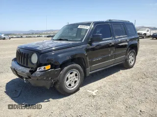 2012 Jeep Patriot Sport with VIN 1C4NJPBB6CD619046, listed as a Copart auction lot 58353075 with 194,192 mi miles and Salvage title. Bid and sale history available at DreamBid. Image 1.