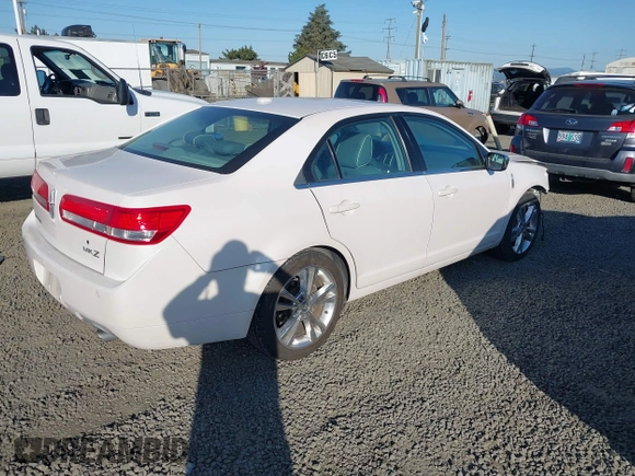 2010 Lincoln MKZ with VIN 3LNHL2GC7AR750322, listed as a IAAI auction lot 42094461 with 78,482 mi miles and . Bid and sale history available at DreamBid. Image 4.
