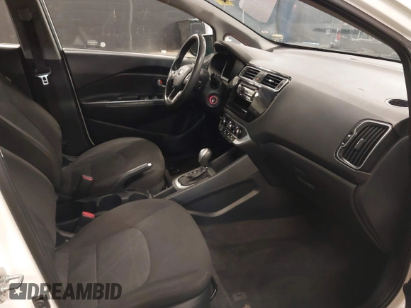 2016 Kia Rio LX with VIN KNADM4A38G6647353, listed as a IAAI auction lot 41822464 with 88,801 mi miles. Bid and sale history available at carsss.com. Image 5.