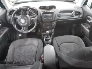 2019 Jeep Renegade Altitude z VIN ZACNJABB3KPK36000, wystawiony jako Copart lot #53492985 z przebiegiem 52 586 mil mil oraz Szkoda całkowita • Salvage title. Historia ofert i sprzedaży dostępna na DreamBid. Obrazek 8.