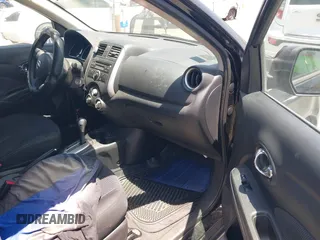 2014 Nissan Versa S Plus z VIN 3N1CN7AP6EL875051, wystawiony jako IAAI lot #42310996 z przebiegiem 175 947 mil mil oraz . Historia ofert i sprzedaży dostępna na DreamBid. Obrazek 5.