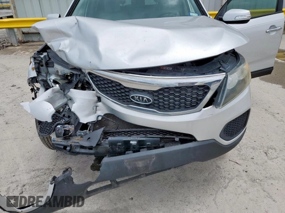 2013 Kia Sorento LX with VIN 5XYKT3A19DG396227, listed as a Copart auction lot 63595135 with 157,268 mi miles and Salvage title. Bid and sale history available at DreamBid. Image 11.