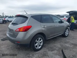 2009 Nissan Murano S with VIN JN8AZ18UX9W010833, listed as a IAAI auction lot 41420713 with 100,597 mi miles. Bid and sale history available at carsss.com. Image 4.