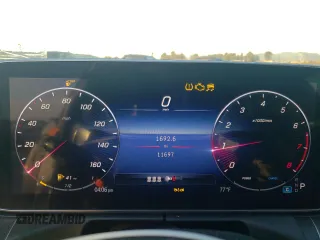2023 Mercedes-Benz C 300 z VIN W1KAF4GB9PR069623, wystawiony jako Copart lot #76543163 z przebiegiem 11 697 mil mil oraz . Historia ofert i sprzedaży dostępna na DreamBid. Obrazek 9.