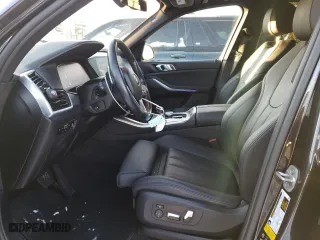 2021 BMW X5 xDrive40i with VIN 5UXCR6C06M9H35683, listed as a Copart auction lot 87386054 with 33,331 mi miles and Salvage Title. Bid and sale history available at carsss.com. Image 7.